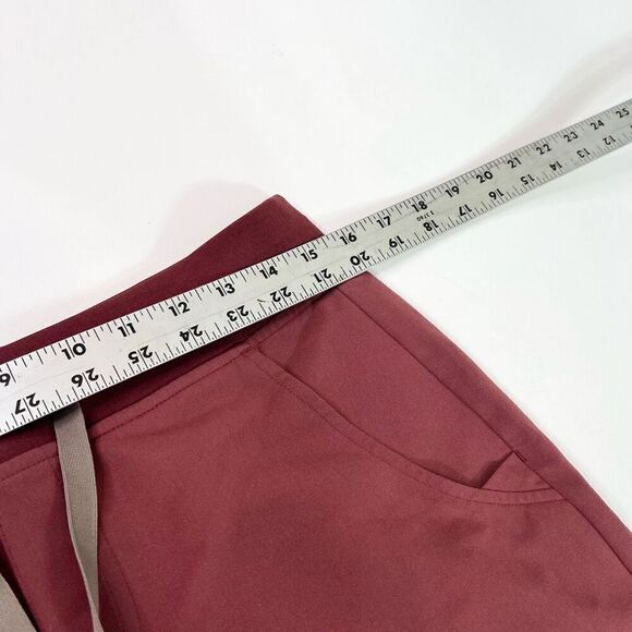 FIGS Pants Womens Small Burgundy Technical Collection Scrub Nurse Jogger - Picture 8 of 11